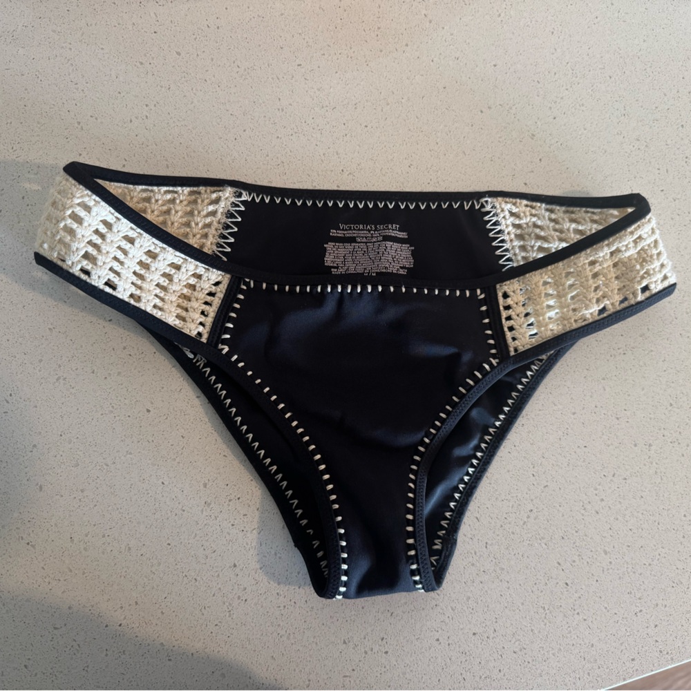 Victoria's Secret scuba crochet Black and Cream Bikini Bottom